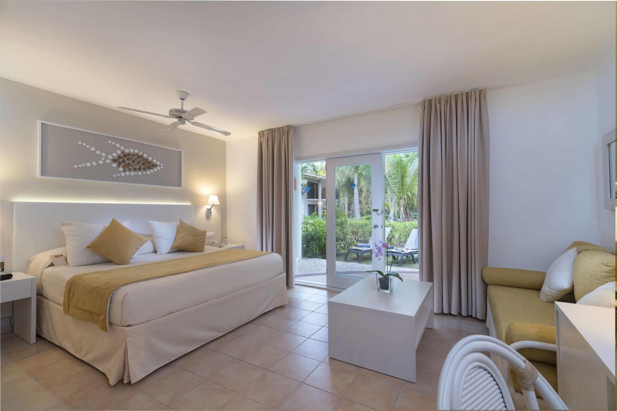 Resort Natura Park & Eco 5*